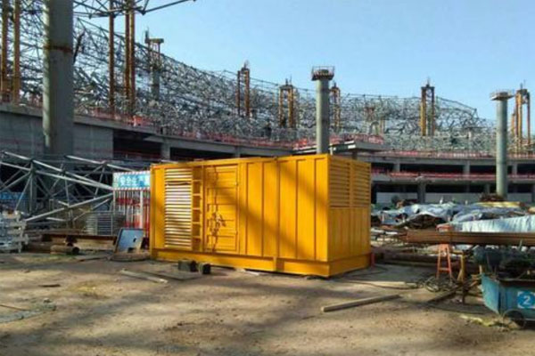淳安发电机出租如何判断空气滤清器是否需要更换？