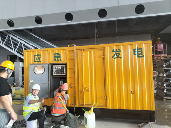 淳安怎样判断空气滤清器是否需要更换？