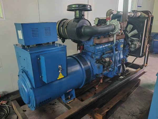 淳安100kW柴油发电机组使用多级机油有哪些优缺点？